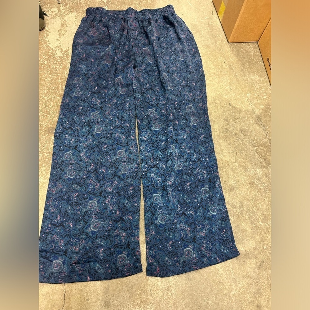 Vintage‎ untouchables 100 % silk Blue Paisley Wide-Leg pyjama pants